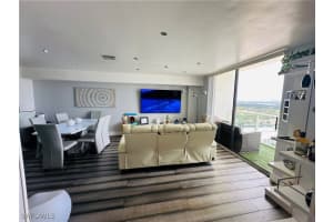 13499 Biscayne Boulevard, Miami, FL 33181 - MLS#225039491