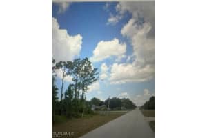 1060 Sunrise Boulevard, Lehigh Acres, FL 33974 - MLS#225039496