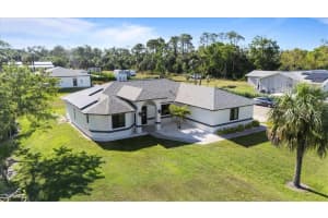 1121 27th Street, Naples, FL 34117 - MLS#225039509