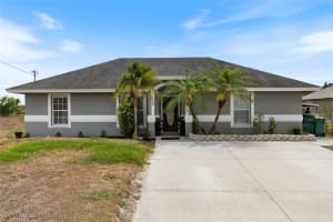 2748 45th Avenue, Naples, FL 34120 - MLS#225039625