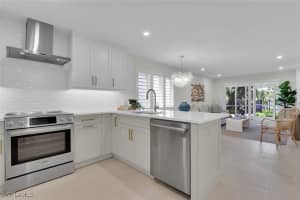 1300 Gulf Shore Boulevard, Naples, FL 34102 - MLS#225039646