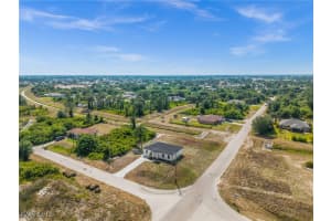 371 Peerless Street, Lehigh Acres, FL 33974 Sold 08/29/25