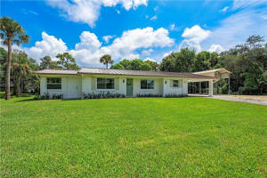 27525 Michigan St, Bonita Springs
