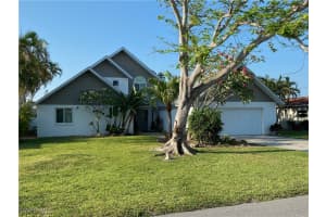 1451 Se 16th Ter, Cape Coral