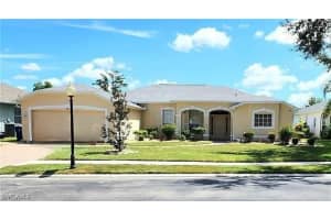 17611 Sterling Lake Dr, Fort Myers