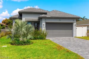 555 99th Avenue, Naples, FL 34108 Sold 06/05/25