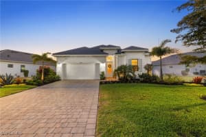 13654 Blue Bay Circle, Fort Myers, FL 33913 - MLS#225039892