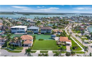 1211 Butterfly Court, Marco Island, FL 34145 - MLS#225039923