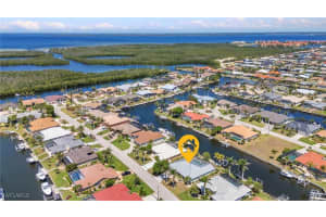 2718 Saint Thomas Dr, Punta Gorda