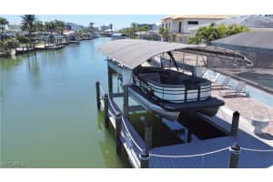 11 Palmview Boulevard, Fort Myers Beach, FL 33931 - MLS#225039942