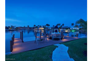 870 Robin Court, Marco Island, FL 34145 Sold 08/07/25