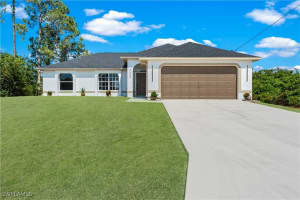 735 Naples Avenue, Lehigh Acres, FL 33974 Sold 05/19/25