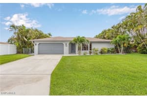 1512 17th Terrace, Cape Coral, FL 33990 - MLS#225040009