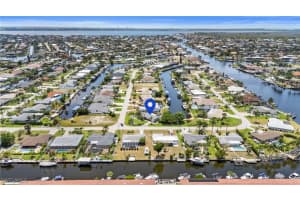 4902 Seville Ct, Cape Coral