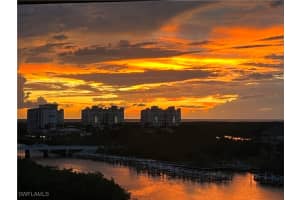 420 Cove Tower Drive, Naples, FL 34110 - MLS#225040057