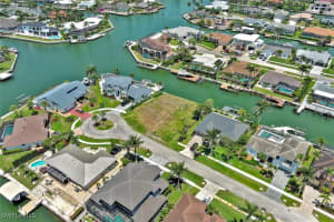 225 Geranium Court, Marco Island, FL 34145 - MLS#225040070