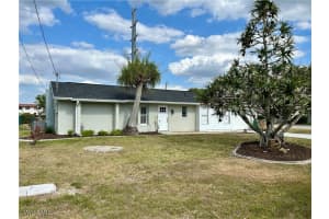 4709 Santa Barbara Place, Cape Coral, FL 33914 - MLS#225040149