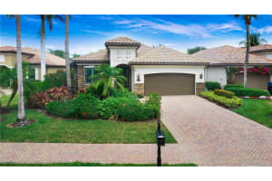 3046 Aviamar Circle, Naples, FL 34114 Sold 08/22/25