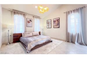 801 99TH Avenue, Naples, FL 34108 - MLS#225040277