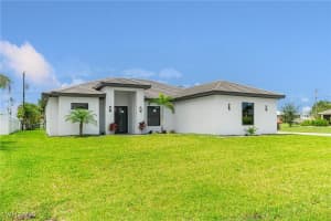 212 19th Terrace, Cape Coral, FL 33991 - MLS#225040280