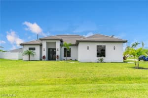 212 19th Terrace, Cape Coral, FL 33991 - MLS#225040280