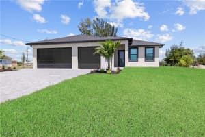 527 7th Avenue, Cape Coral, FL 33993 Sold 09/24/25