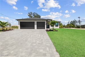 527 7th Avenue, Cape Coral, FL 33993 Sold 09/24/25