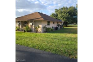 215 Oaklawn Court, Lehigh Acres, FL 33936 - MLS#225040314