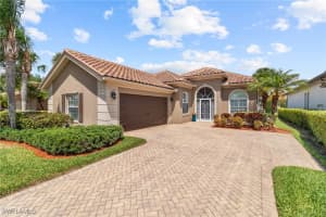 2271 Heydon Circle, Naples, FL 34120 Sold 07/25/25