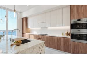 2583 First Street 302, Fort Myers, FL 33901 - MLS#225040323