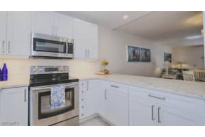 4531 Bay Beach Lane, Fort Myers Beach, FL 33931 - MLS#225040350