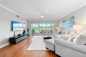 4572 Andover Way C105, Naples