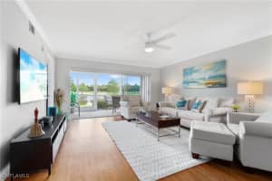 4572 Andover Way, Naples, FL 34112 - MLS#225040366