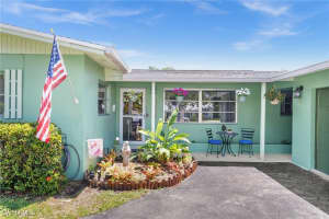 1280 22nd Avenue, Naples, FL 34103 - MLS#225040404