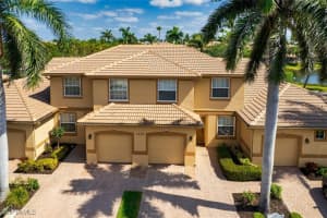7840 Lake Sawgrass Loop 4013, Fort Myers