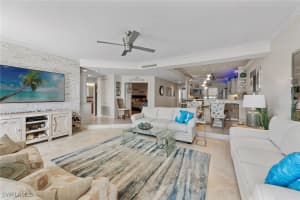 504 La Peninsula Boulevard, Naples, FL 34113 Sold 08/26/25