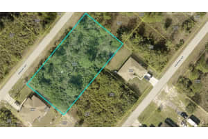 339 Bradley Avenue, Lehigh Acres, FL 33974 - MLS#225040566