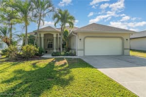 2082 Tobago Circle, Fort Myers, FL 33905 - MLS#225040569
