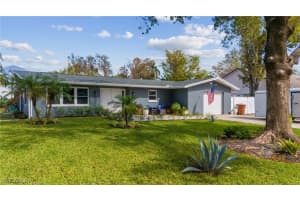 1121 Vesper Drive, Fort Myers, FL 33901 Sold 08/28/25