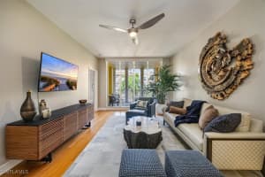 401 Bayfront Place, Naples, FL 34102 - MLS#225040677