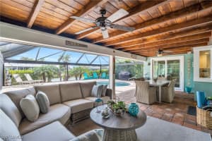 11 Sunview Boulevard, Fort Myers Beach, FL 33931 Sold 09/11/25