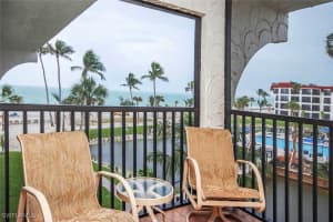 2445 W Gulf Dr 32e, Sanibel