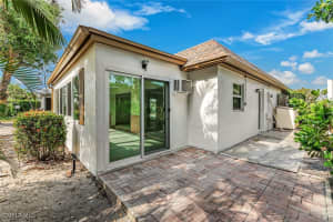 16 Kings Road, Naples, FL 34112 - MLS#225040760