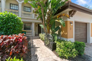 1259 Carpazi Ct 302, Naples