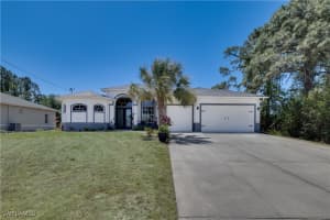 3007 8th Street, Lehigh Acres, FL 33971 - MLS#225040816