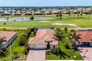 18718 Lake Hammock Dr, Naples