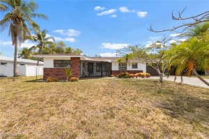6312 Saint Andrews Circle, Fort Myers, FL 33919 Sold 06/02/25