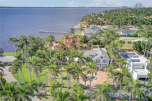 1205 Caloosa Dr, Fort Myers