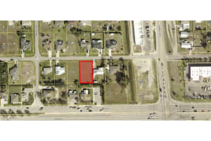 4409 5th Street, Lehigh Acres, FL 33971 - MLS#225040927