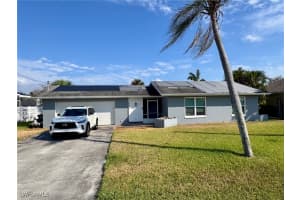 2210 27th Terrace, Cape Coral, FL 33904 Sold 07/11/25
